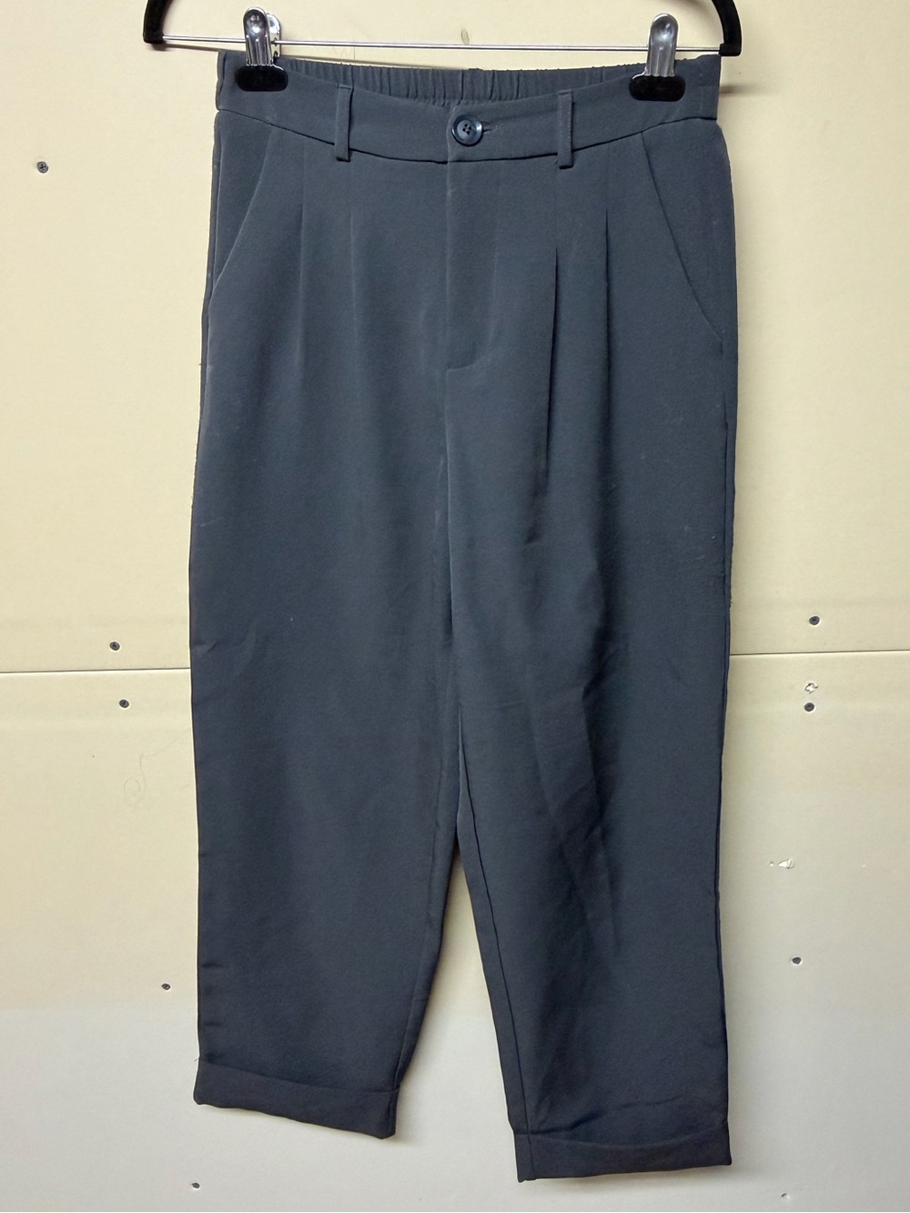 2/$20❤️- PANTS | Women’s Dazy pants size medium